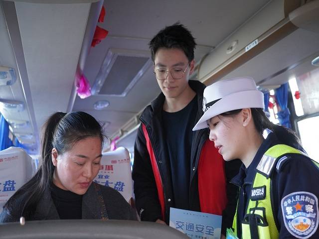 2025春运，蓝山交警守护群众出行的那些事儿