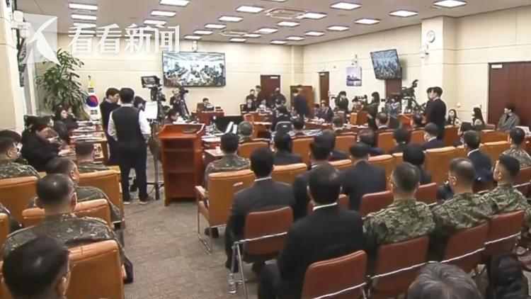 韩国听证会：尹锡悦政府戒严相关人员拒听证 韩国国会调查：尹锡悦等缺席听证，特委会强硬应对