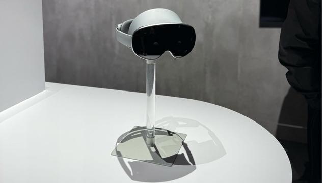 Project Moohan：三星即将推出的AR/VR头显全解析，三星Project Moohan头显：轻量级且人体工学优化，剑指Vision Pro