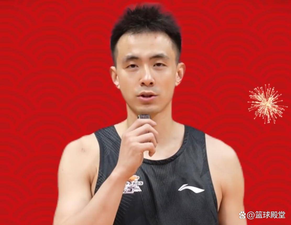 体育贺岁季：辽宁男篮的新春祝福与球员状态，辽宁男篮贺岁：球员们的别样风采