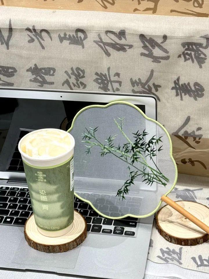 染墨青茶肆：茶饮中的杭州韵味与特色食材