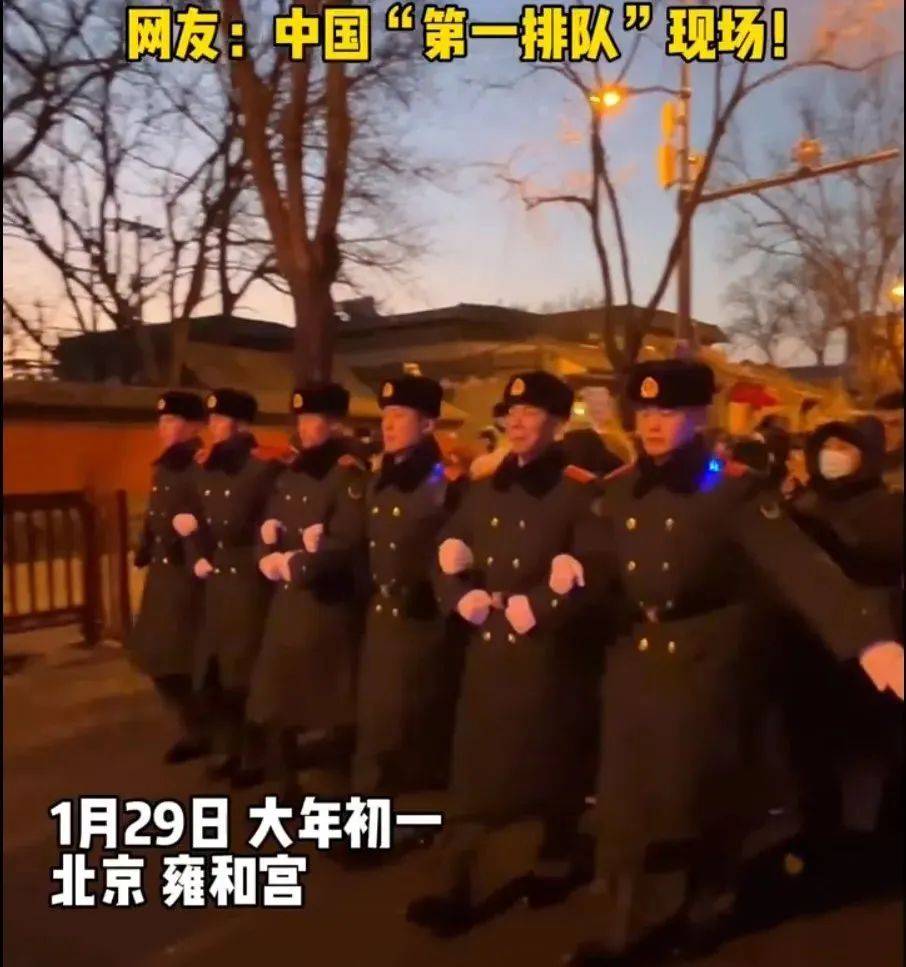 春节出游火爆：多地景区人满为患