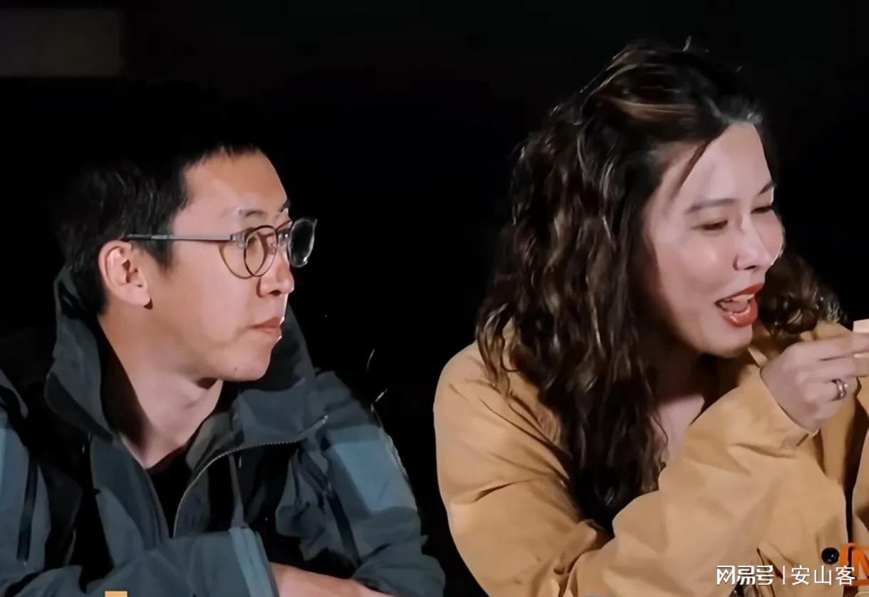 留几手春节前直播：炮轰娱乐圈现象，背后真相几何？，刘爽春节前直播犀利开怼：从张大大到董宇辉