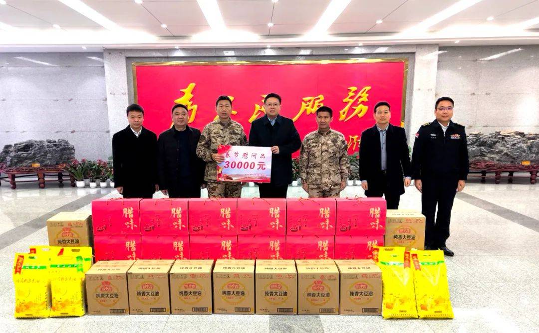 县委书记带队新春慰问武警与消防，潘君齐慰问武警蚌埠支队和消防救援局