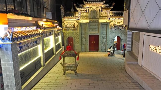 蕉城鹏程历史文化街区关帝庙路口改造，赢得居民赞誉 宁德蕉城：关帝庙路口改造，传承历史文化且丰富市民生活