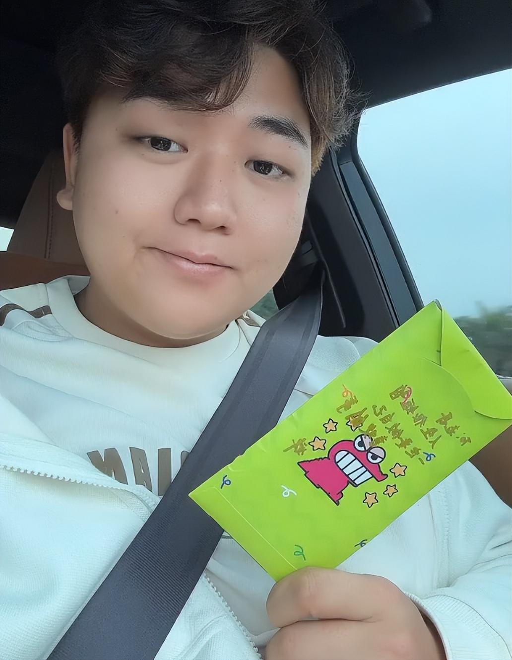 全红婵发红包：家人收获暖心寄语，全红婵：用红包传递对家人的深情