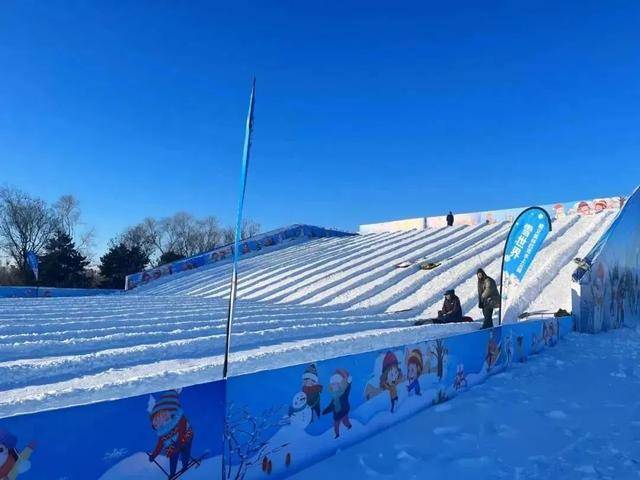 新春盛事：顺义水上公园的非遗之旅与欢乐集会，顺义奥林匹克水上公园新春游园会：非遗民俗与欢乐的盛宴