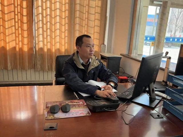 春节值班：李旭伟的坚守与救助站的温暖