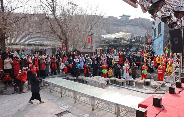 2025第十届京畿燕赵民俗大庙会开幕：民俗盛宴等你来 石家庄土门关驿道小镇：2025京畿燕赵民俗大庙会盛大开启