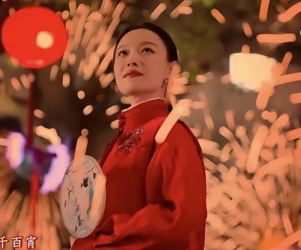 2025春晚：那些令人难忘的精彩瞬间，2025春晚：舞台上下的趣味瞬间