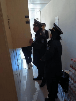 春节将至，屏南县对重点公共场所的卫生监督专项行动，屏南县疾控中心节前卫生监督检查：守护公众场所卫生安全