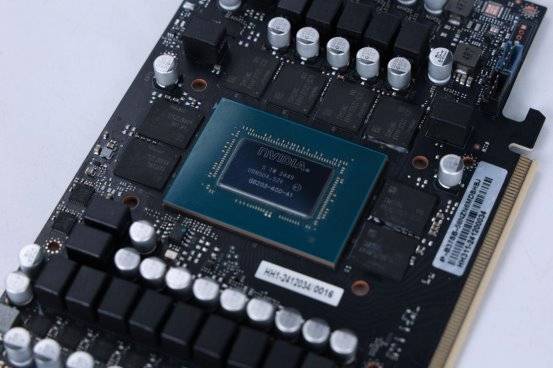 惊爆！影驰RTX 5080金属大师OC性能大揭秘 实测影驰RTX 5080金属大师OC：游戏与AI的新利器