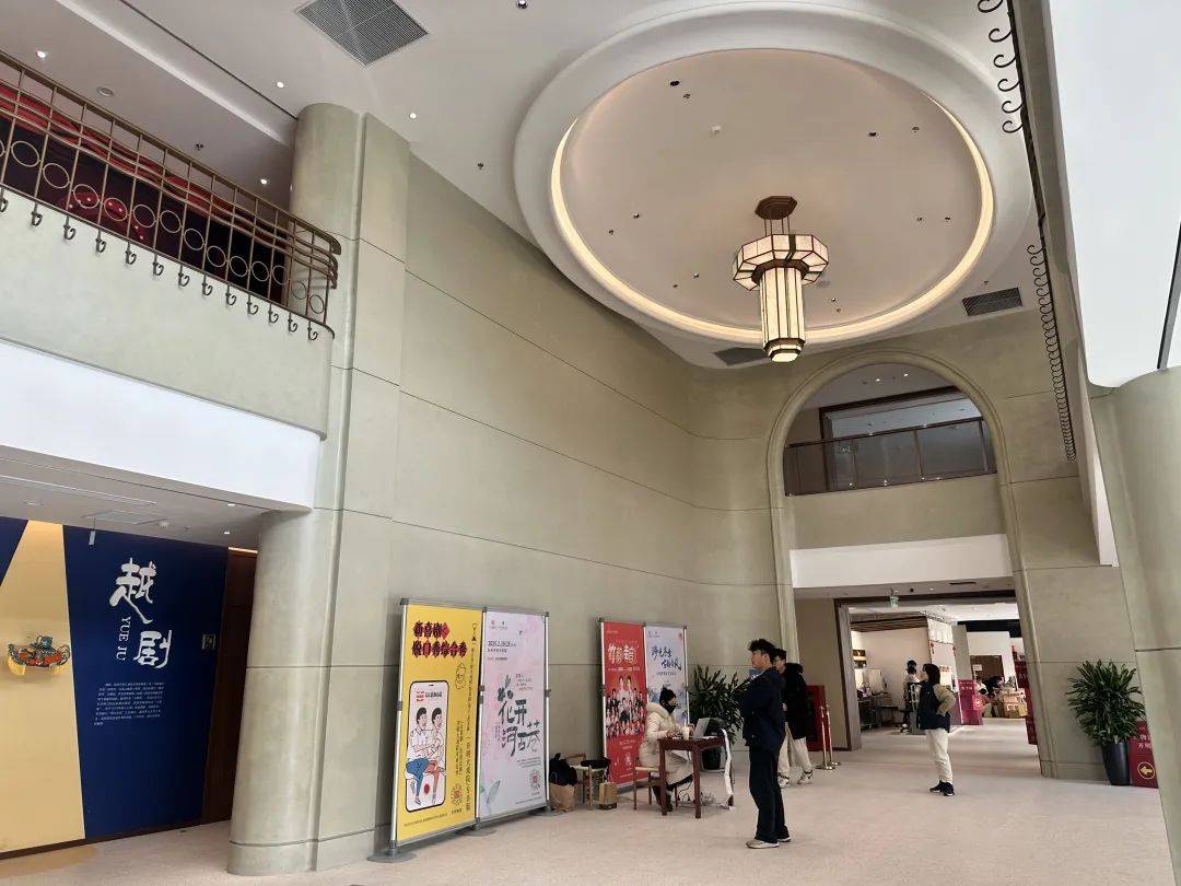 光裕书场领衔：苏州地标商户全览，探寻苏州：从光裕书场到人民商场