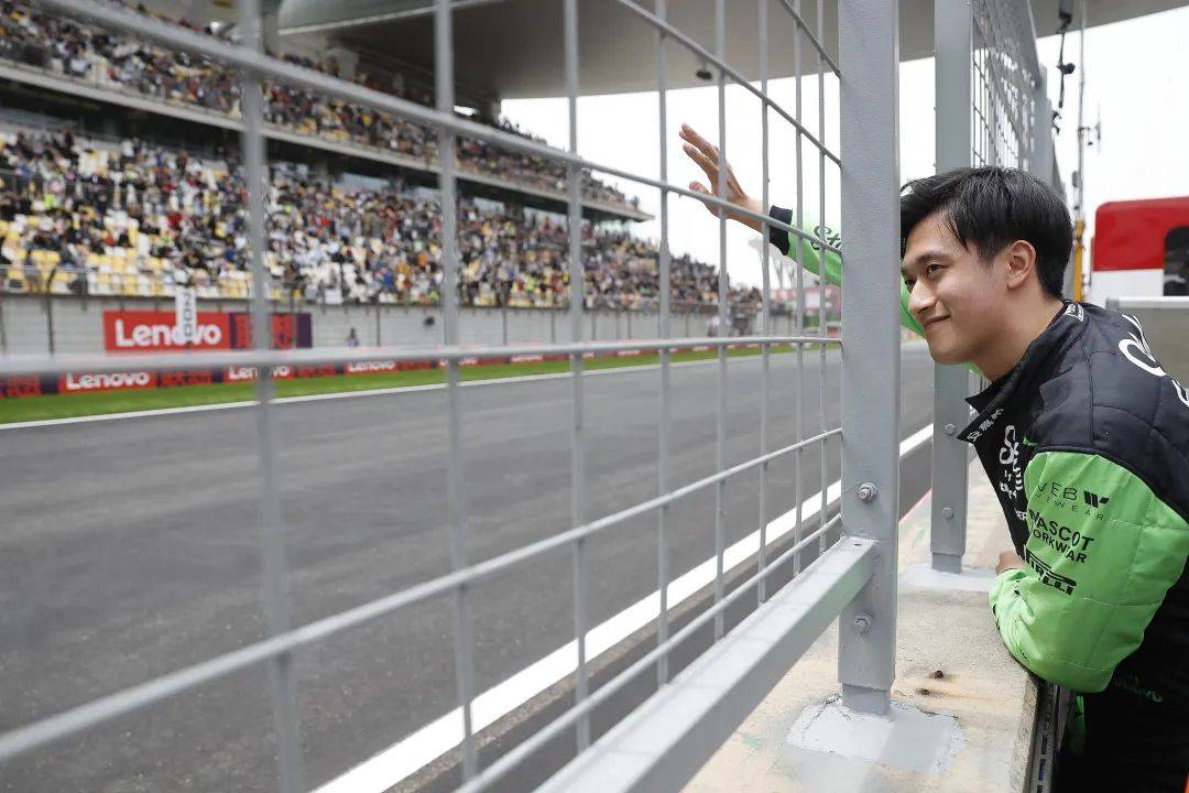 中国厂商若入F1：从周冠宇身上看国际汽联主席愿景与赛车格局变革 国际汽联主席：中国厂商组建F1车队是围场拼图的关键，周冠宇见证