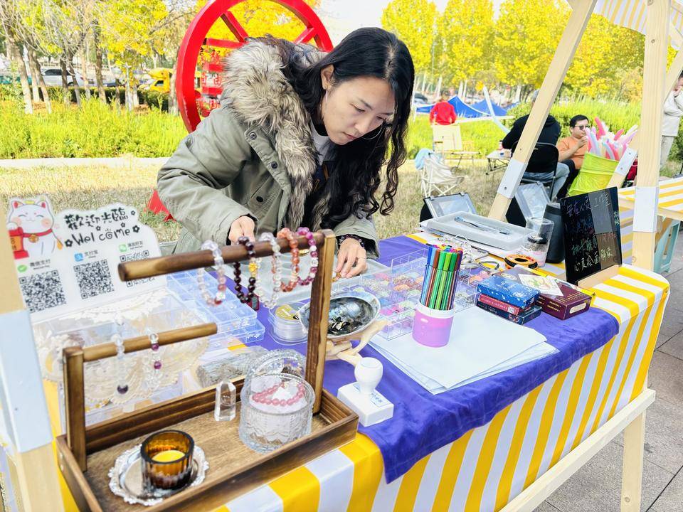 东营美术馆：从观赏到共创，美育的全方位拓展 东营市美术馆：多形式艺术活动，全民共享美育成果