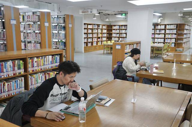朝阳区图书馆改造后重新开放：功能大变身 朝阳区图书馆：焕新归来，功能大增