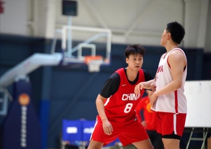 CBA最新资讯：俱乐部杯战况及球队新动态，CBA俱乐部杯：各队动态与联赛重要调整汇总