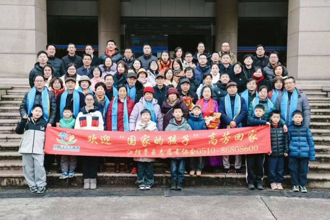 “海霞”与“高芳”：一个女人的两段人生