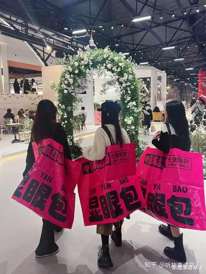 职场中强行表现的代价：一个前同事的故事