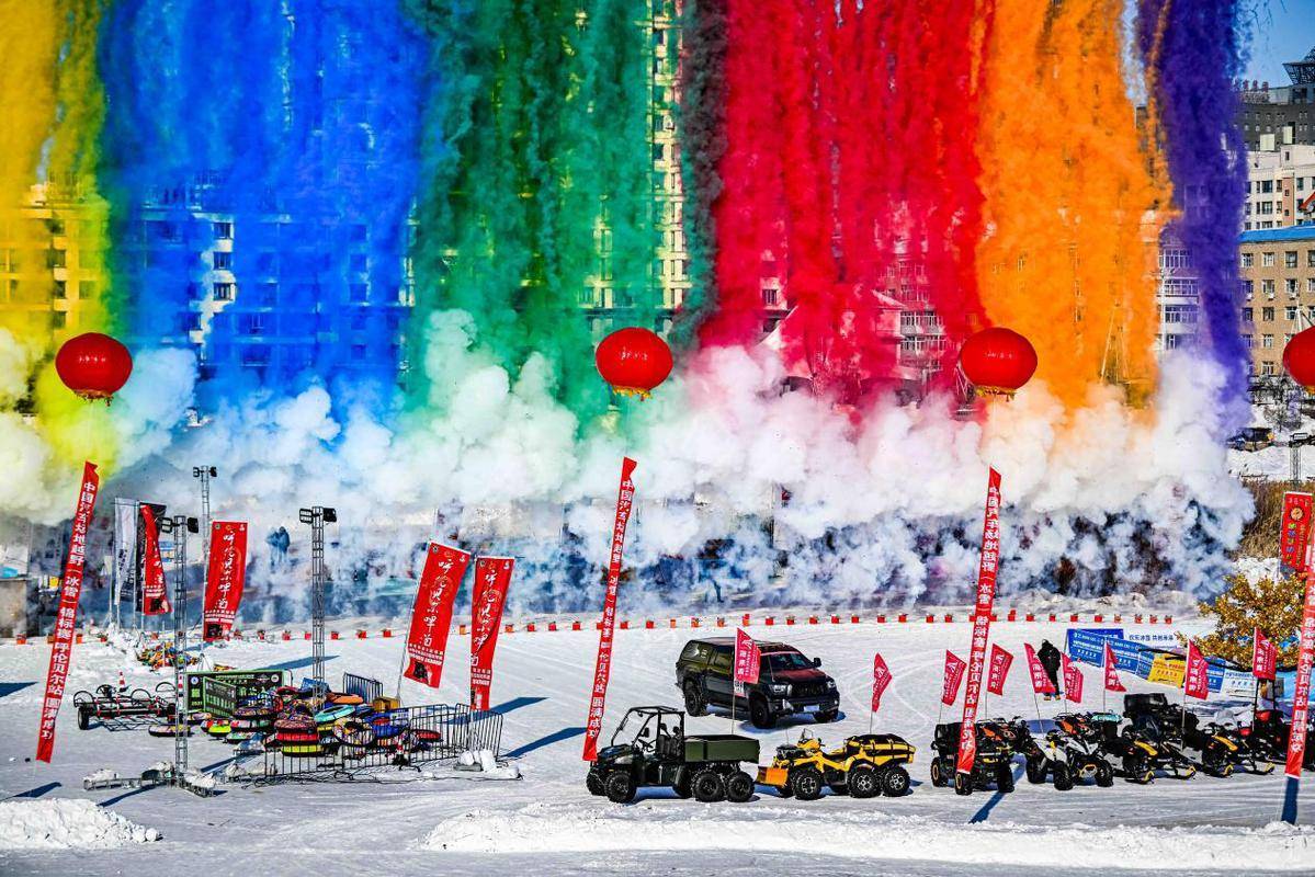 中国汽车场地越野（冰雪）锦标赛呼伦贝尔站排位赛战况全览，2025呼伦贝尔汽车场地越野（冰雪）排位赛：车手激战伊敏河道