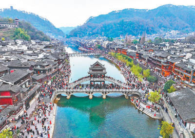 2025年新春旅游：体验多彩年俗与独特魅力
