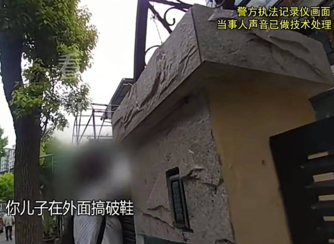 丁克男子中年反悔出轨生子，涉嫌重婚被刑拘