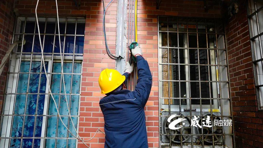 威远燃气改造：新管道带来新安全 威远县燃气改造工程：提升安全，造福百姓