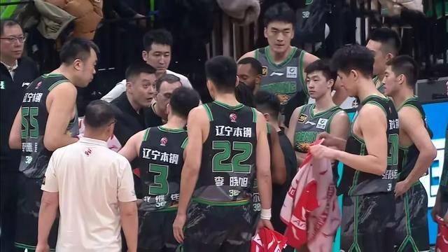 CBA豪强调整外援，辽京却无所动作，季后赛堪忧