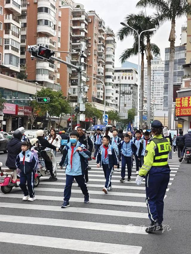 2025开学日：各校活动多样，暑假时间也已出炉