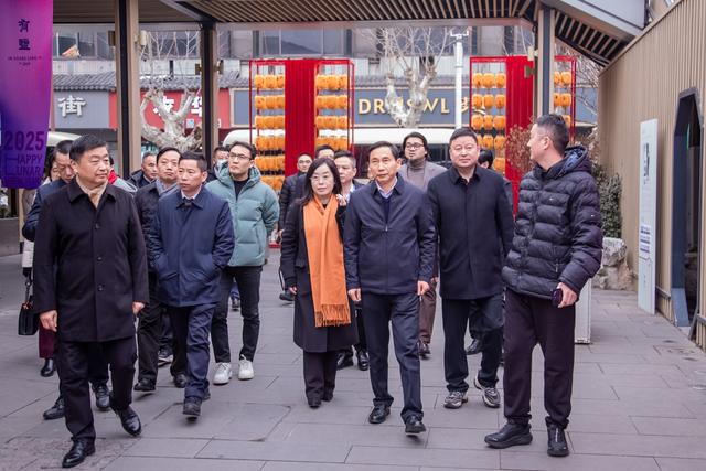 “情系桑梓”：扬州新春联谊活动背后的发展力量 扬州发展新貌吸引游子归乡：同心共创美好未来