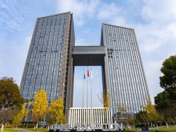 中控技术：借助先进AI模型，实现工业BA超级智能系统五大突破，中控技术“ALL in AI”：工业智能化的新征程