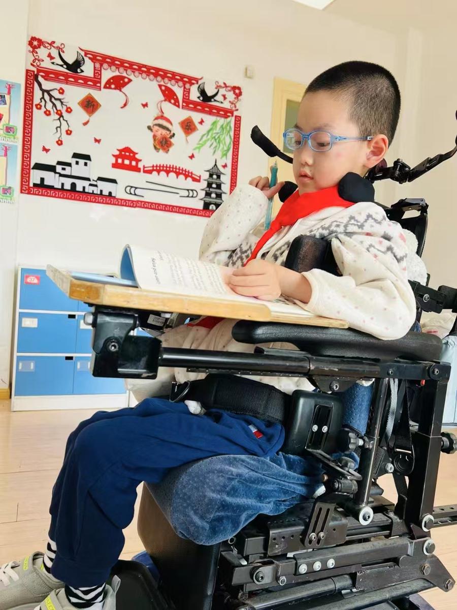 罕见病：患者在希望与挑战间的挣扎，罕见病患者的希望与困境：深入探访