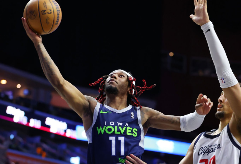 NBA发展联盟：圣迭戈快船胜爱荷华狼，埃利斯虽败犹荣，NBA发展联盟常规赛：埃利斯的数据与未来展望