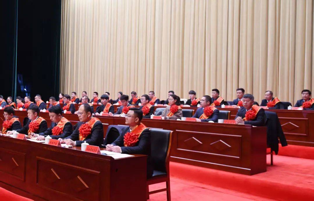 “新春第一会”看阜阳的发展决心 阜阳“新春第一会”：开启创先争优新征程