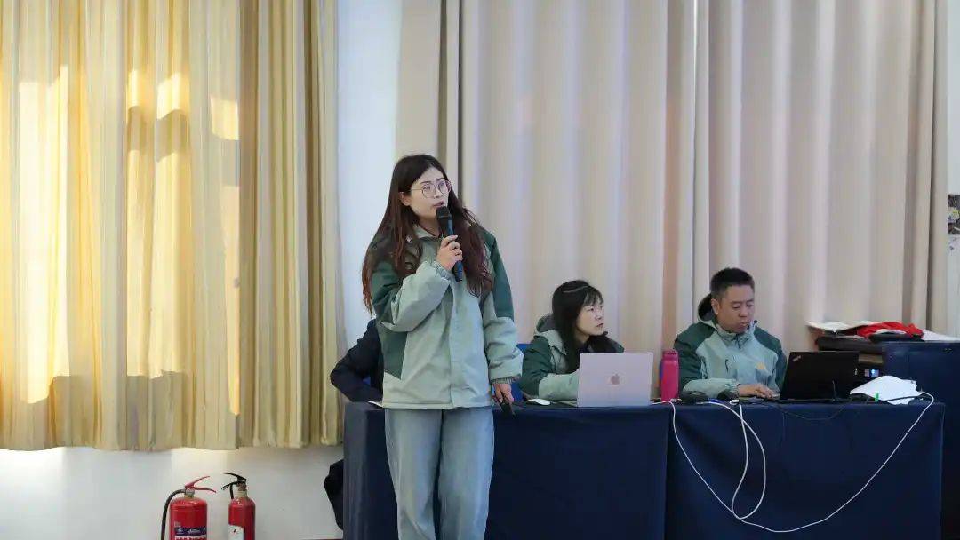 康洋集团运营之道暨服务升级培训：推动服务体系全面升级，康洋集团培训大会：以爱与利他理念，推动服务战略升级