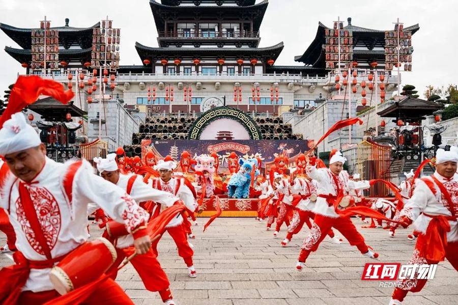 湖南：民俗活动点亮春节假期