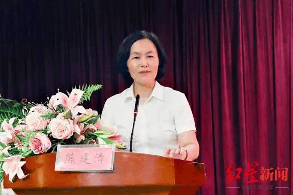 揭秘湖南一中医医院违规收费：原党委书记涉案 益阳市第一中医医院：原书记违纪，违规收费百万