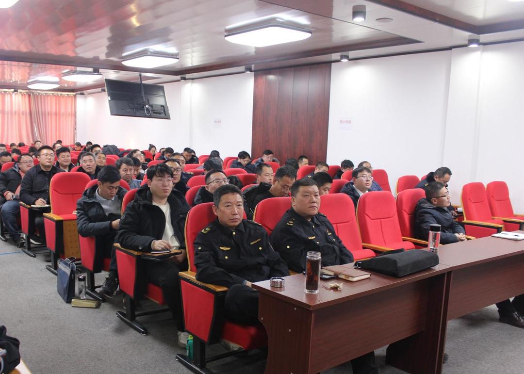 新泰应急管理系统培训：增强干部履职能力，新泰应急管理局业务培训：120余人参加，提升应急能力