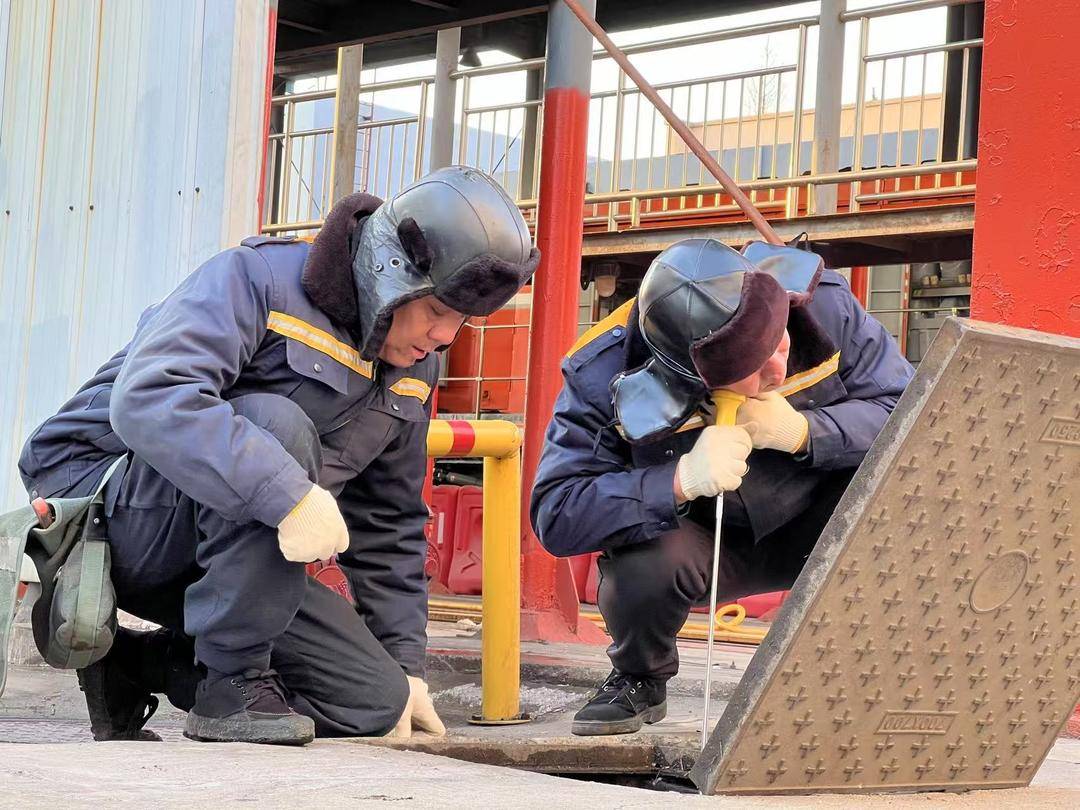 青岛“60后”听漏人：守护铁路供水设备安全，平凡中的伟大：青岛铁路听漏员的坚守