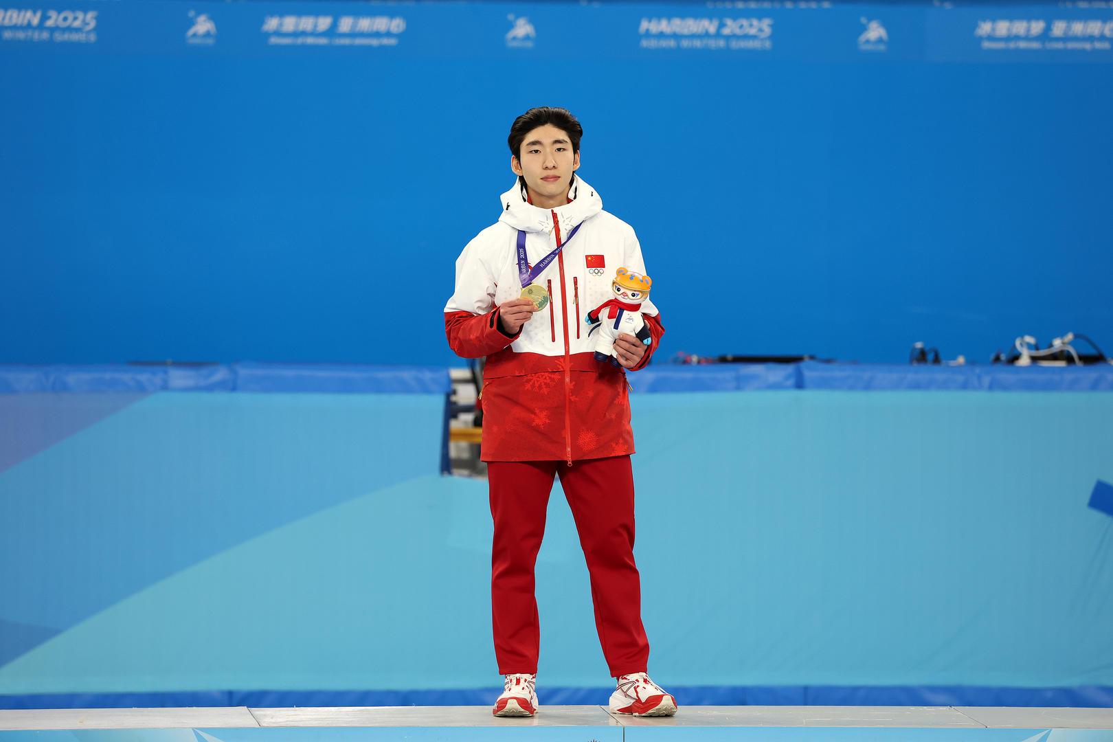 哈尔滨亚冬会短道速滑比赛：精彩与遗憾并存