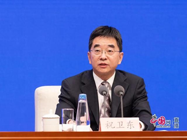 乡村振兴：土地流转需规范且尊重农民意愿