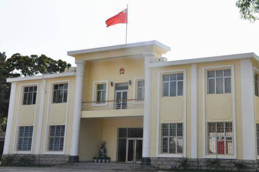 恐袭阴影下的阿富汗：中国使馆呼吁公民暂不前往，中国公民注意！阿富汗局势危险，使馆提醒暂勿前往