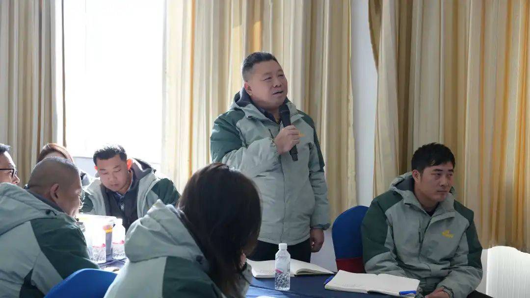 康洋集团运营之道暨服务升级培训：推动服务体系全面升级，康洋集团培训大会：以爱与利他理念，推动服务战略升级