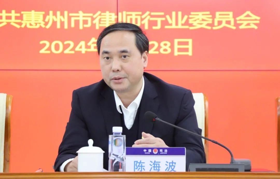 东莞公安局新局长陈海波：从惠州到东莞的任职转变，东莞公安局局长人事任免：陈海波新上任，乔雷另有任用