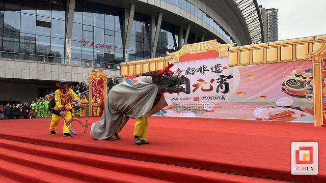 富顺县“多彩非遗闹元宵”：一场民俗文化的狂欢 “多彩非遗闹元宵”：富顺县的特色文化大赏