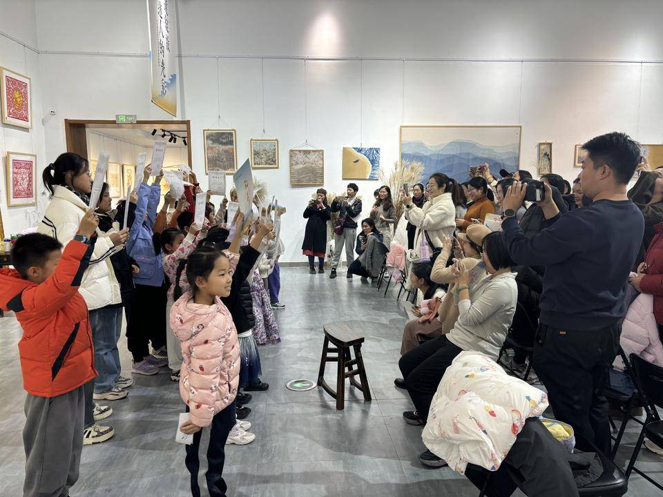 东营美术馆：从观赏到共创，美育的全方位拓展 东营市美术馆：多形式艺术活动，全民共享美育成果