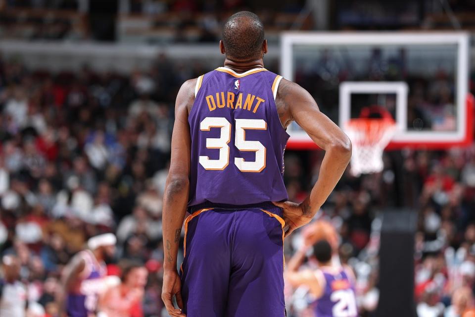 聚焦2月25日NBA：球员动态与赛事周边
