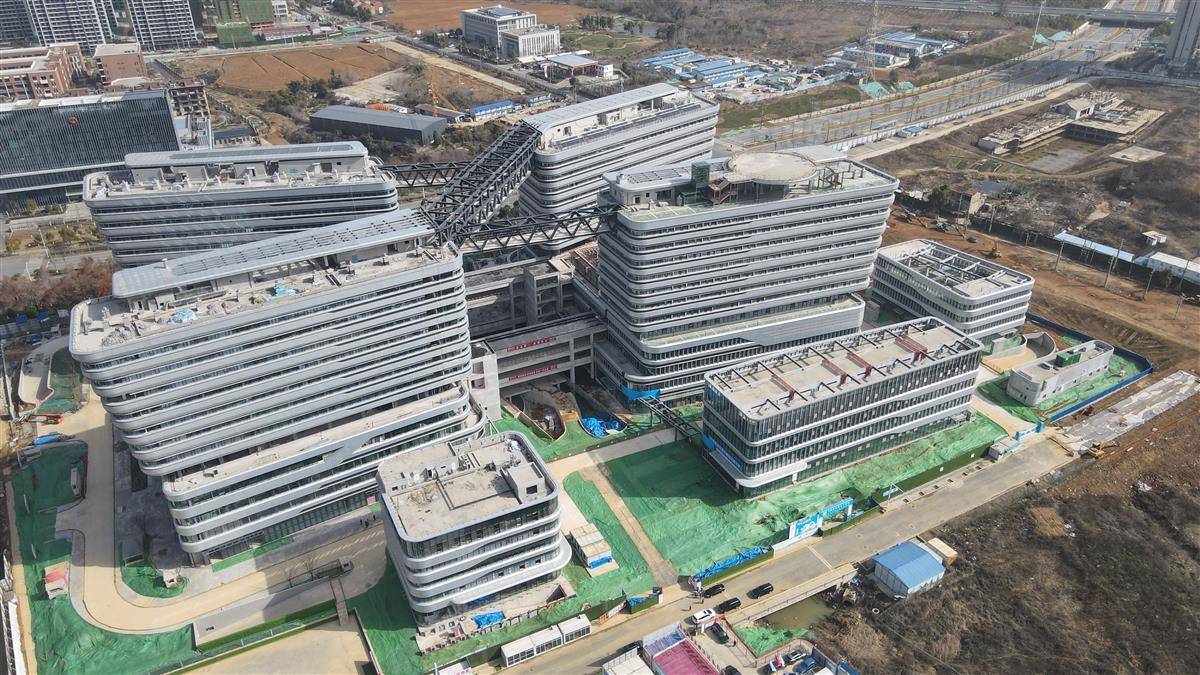 光谷人民医院：复杂工程建设，打造优质诊疗环境