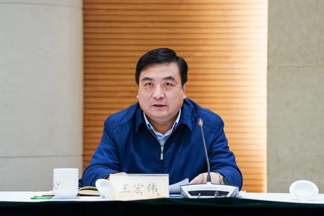 区人大、区政府对接会：为金山发展协同发力 2025年区人大与区政府工作对接会：聚焦发展新征程