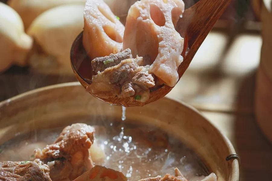 广州之旅：舌尖上的享受与鲁迅足迹，探寻广州：美食背后的鲁迅印记